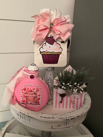Valentine Tier Tray Pink Decor