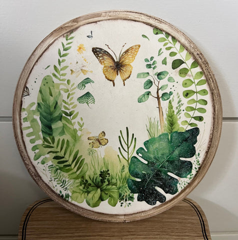 Green plants with Butterflies Shelf Sitter